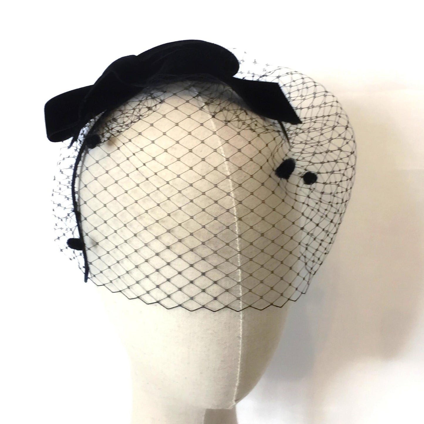 Margaux Velvet Bow Birdcage Veil