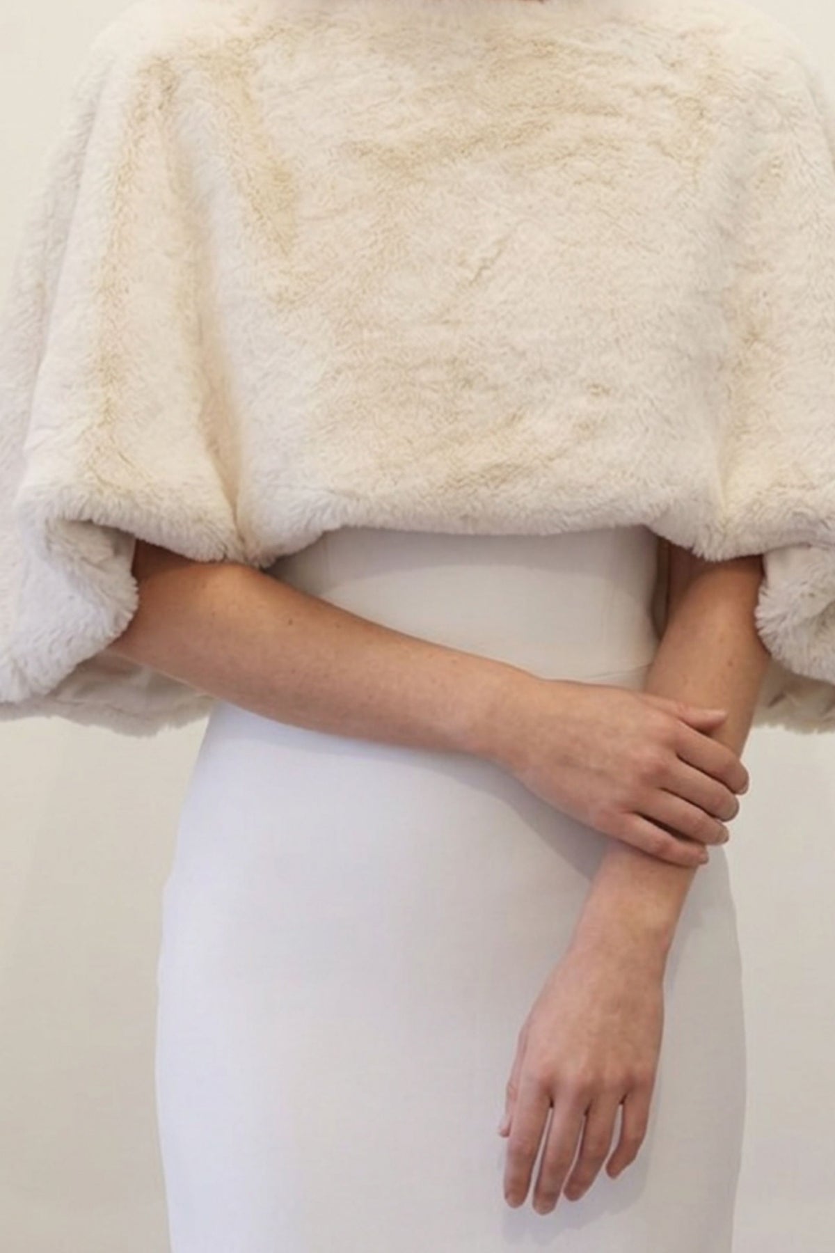 Paris Faux Fur Bridal Cape