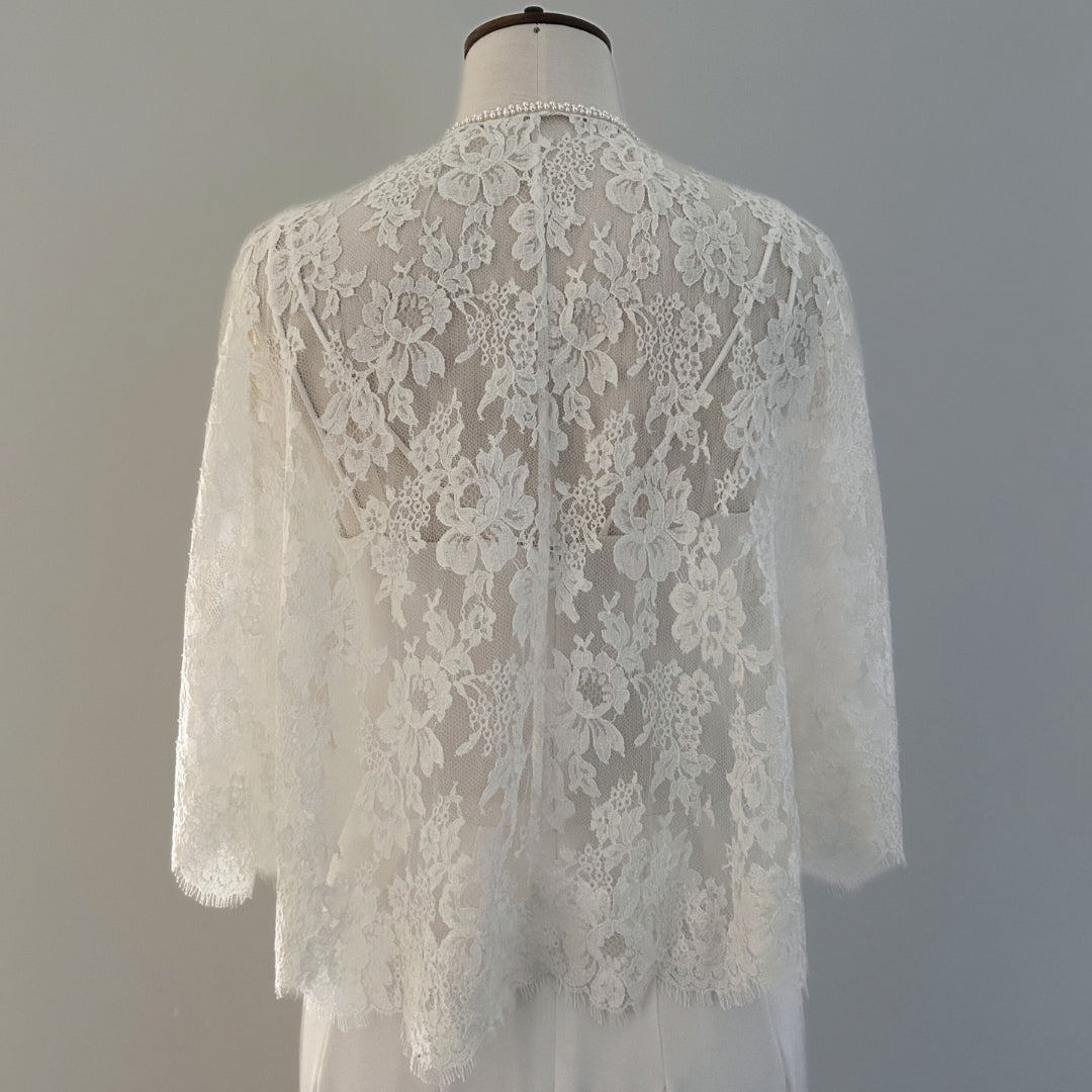 Pearl Lace Capelet