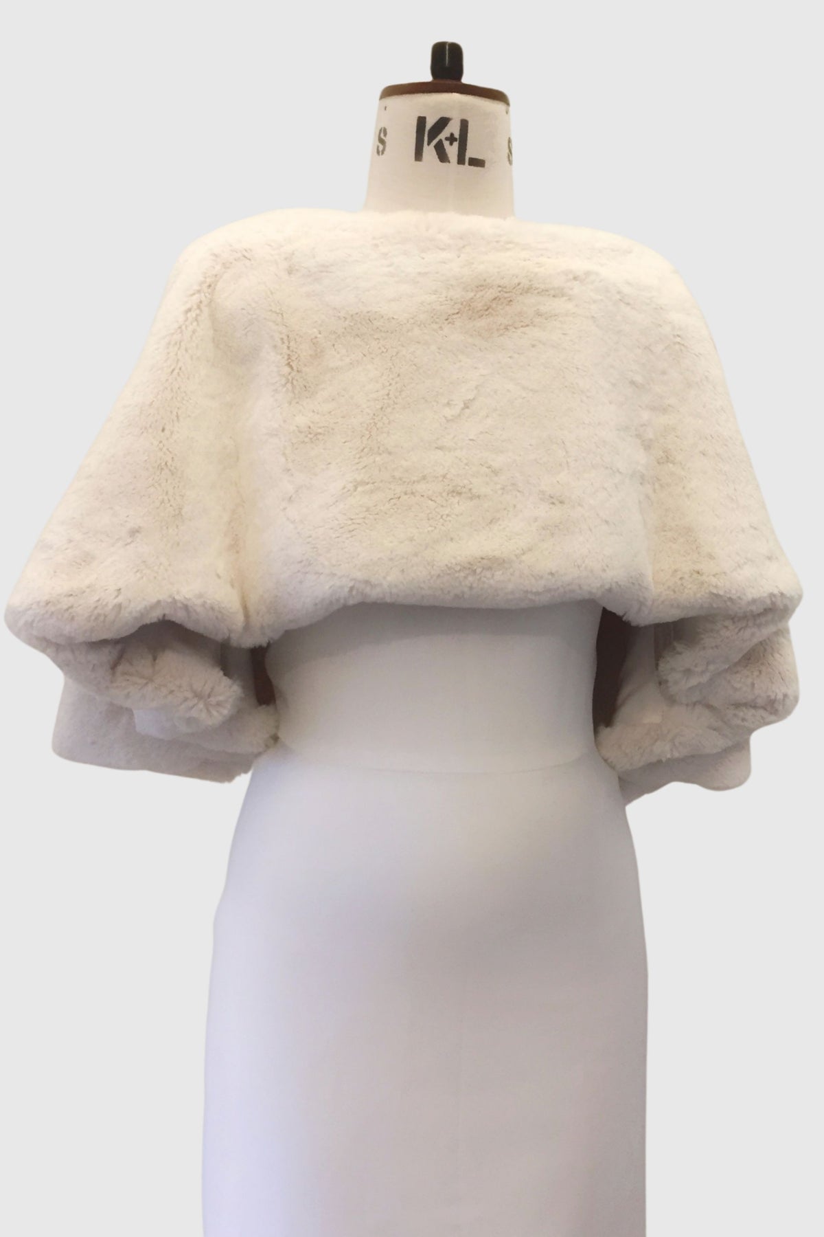 Paris Faux Fur Bridal Cape