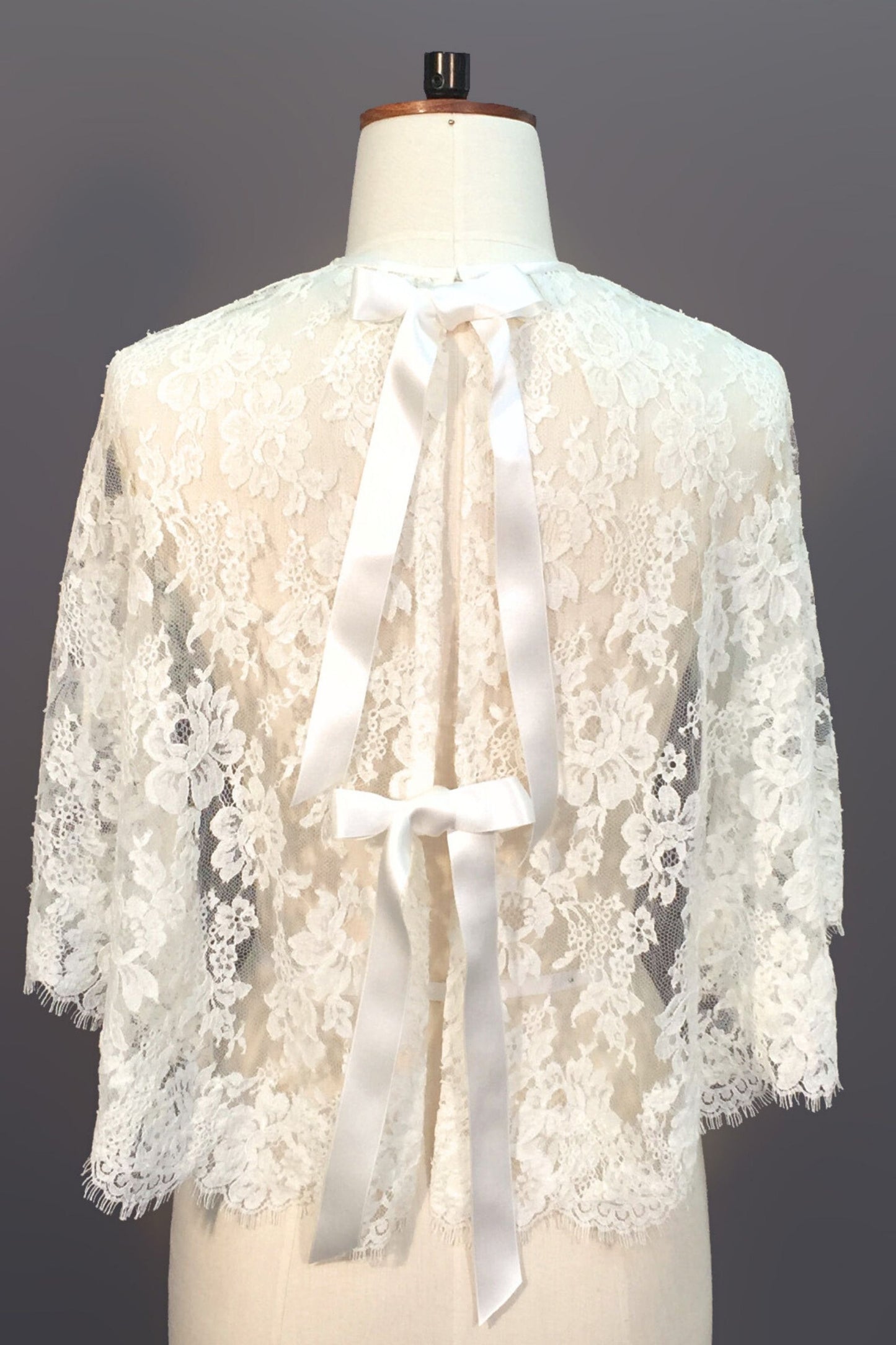 Romance Lace Bridal Cape