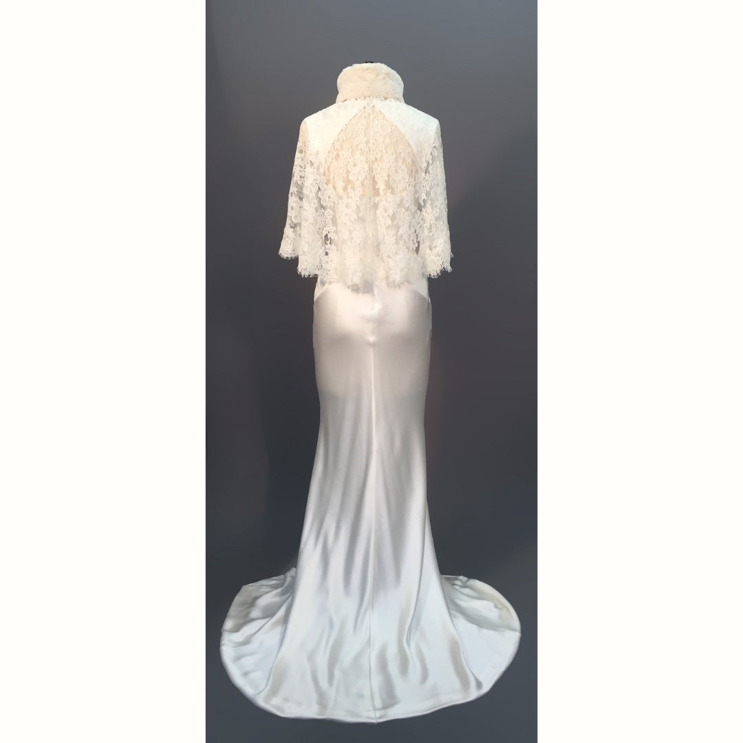 Fairytale Faux Fur and Lace Capelet